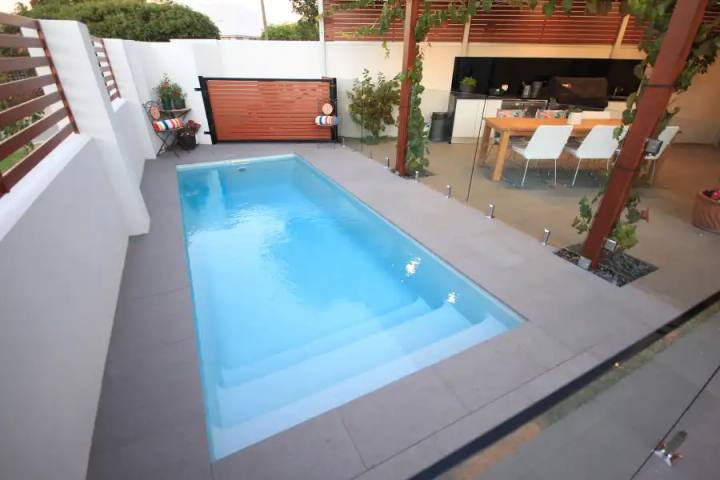 Paradiso fibreglass pool — 5.50m × 2.15m